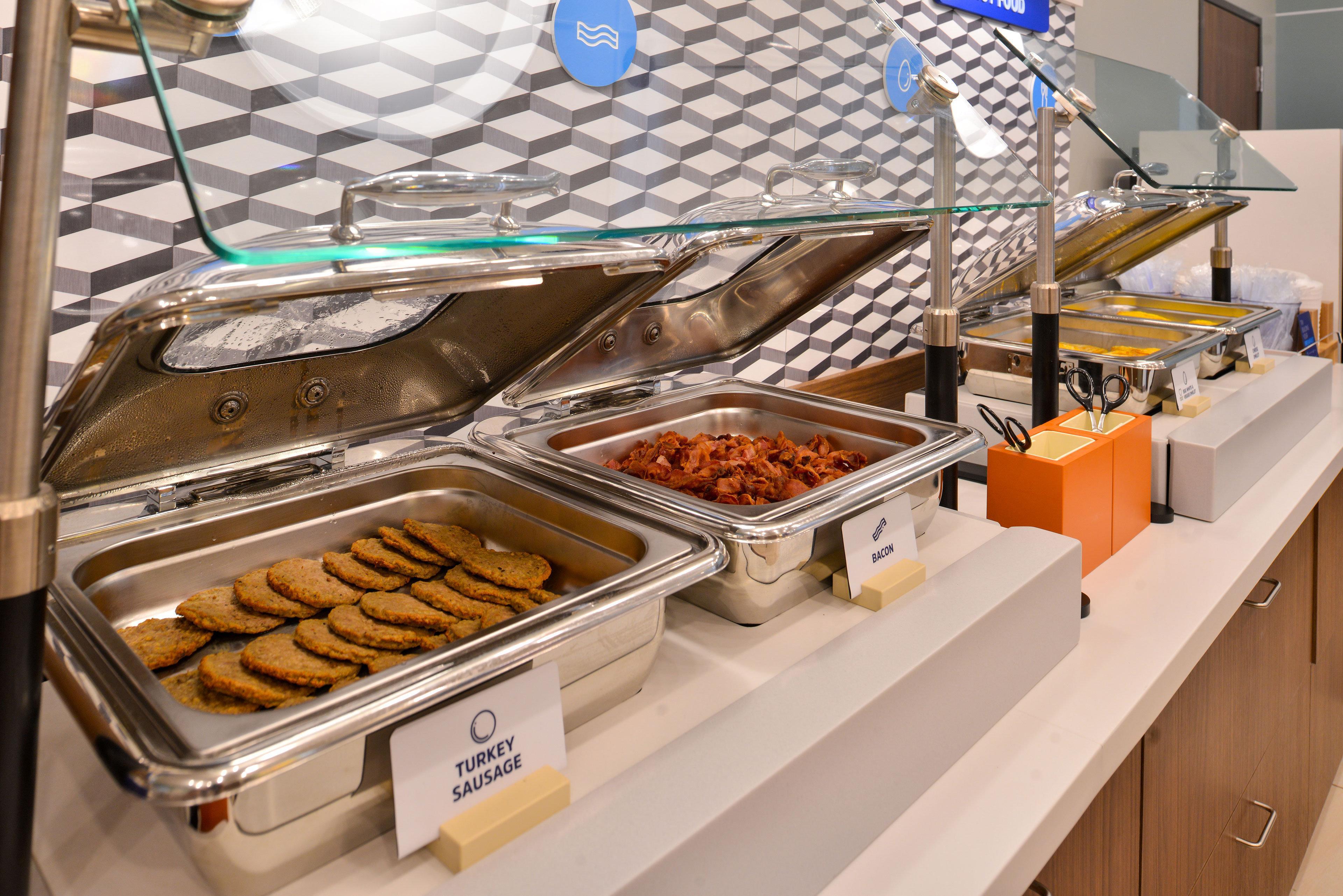 Holiday Inn Express Hotel & Suites Vacaville By Ihg Bagian luar foto