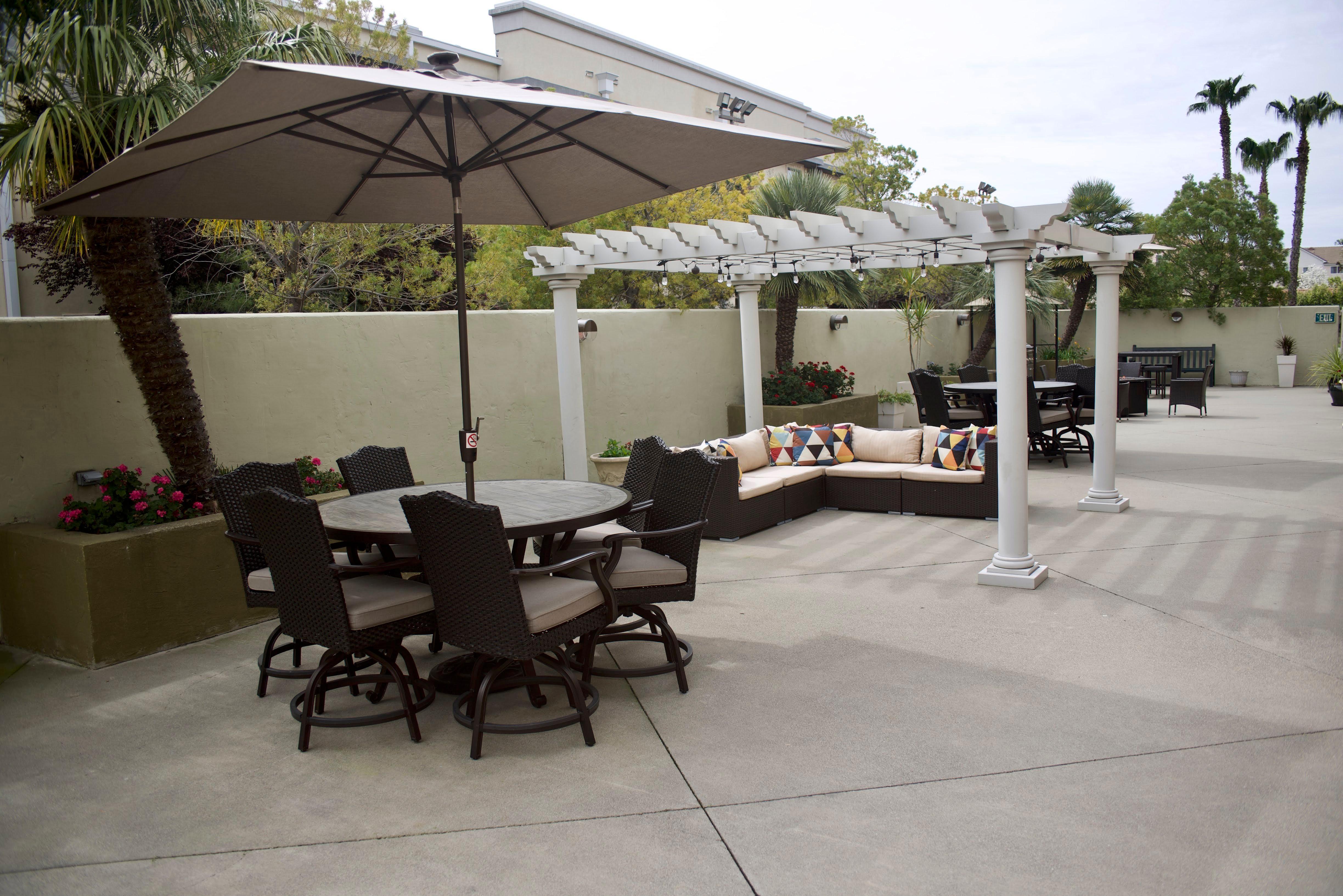 Holiday Inn Express Hotel & Suites Vacaville By Ihg Bagian luar foto