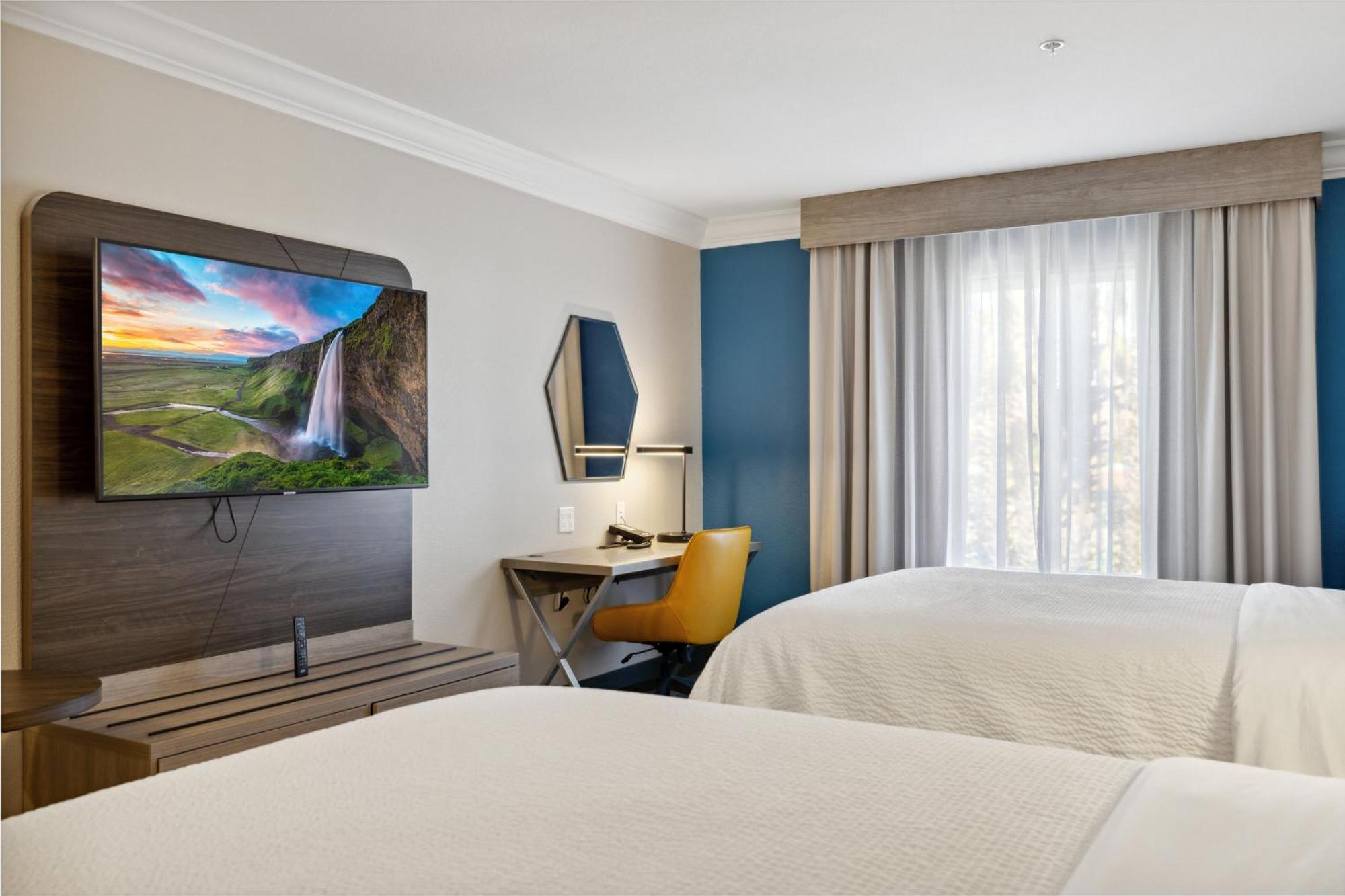 Holiday Inn Express Hotel & Suites Vacaville By Ihg Bagian luar foto
