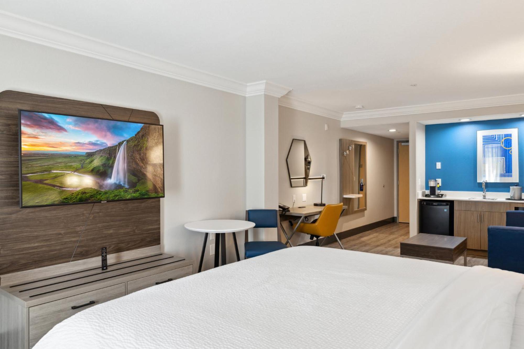 Holiday Inn Express Hotel & Suites Vacaville By Ihg Bagian luar foto