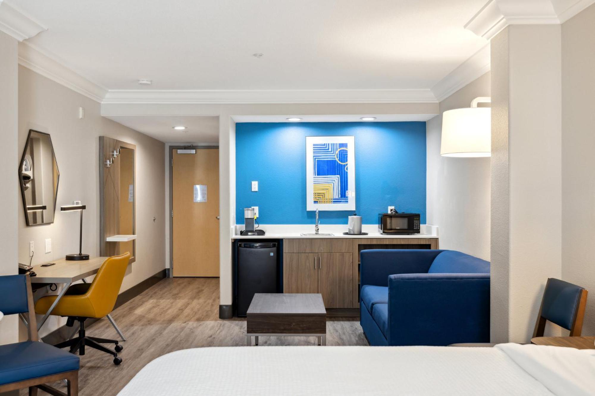 Holiday Inn Express Hotel & Suites Vacaville By Ihg Bagian luar foto