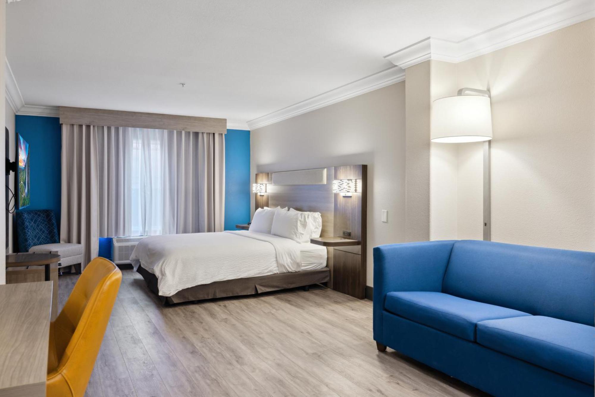 Holiday Inn Express Hotel & Suites Vacaville By Ihg Bagian luar foto