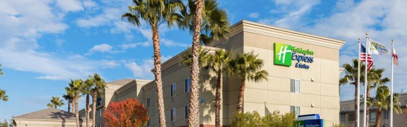 Holiday Inn Express Hotel & Suites Vacaville By Ihg Bagian luar foto